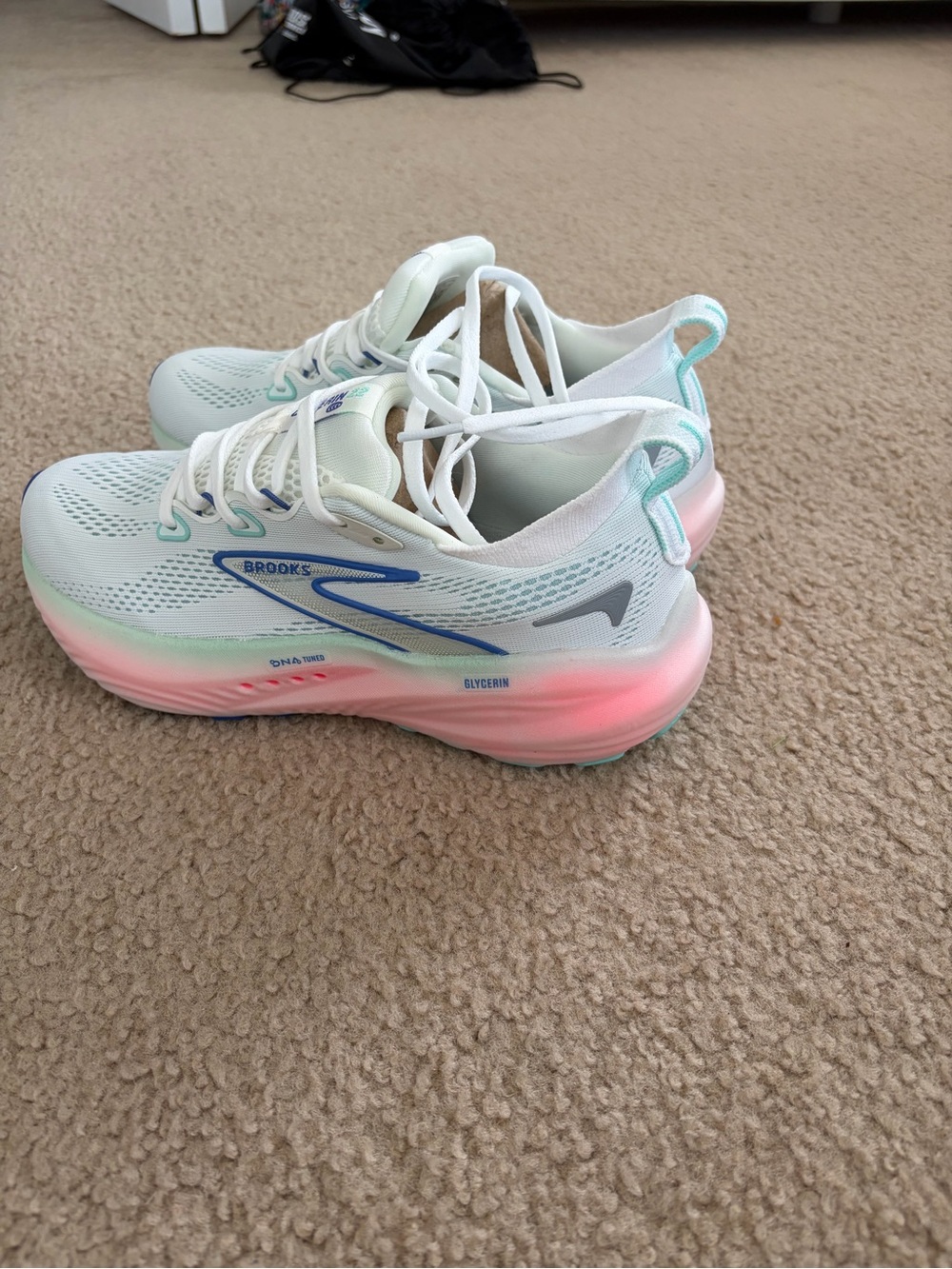 Brooks Women's Running Shoes White Mint Pink Glycerin 20 Styled